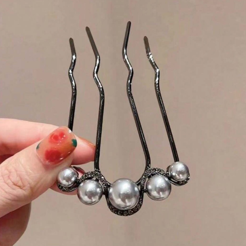 Luxe Faux Pearl Hair Accessory - Picture 4 of 4